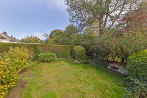 Greenbank Drive
